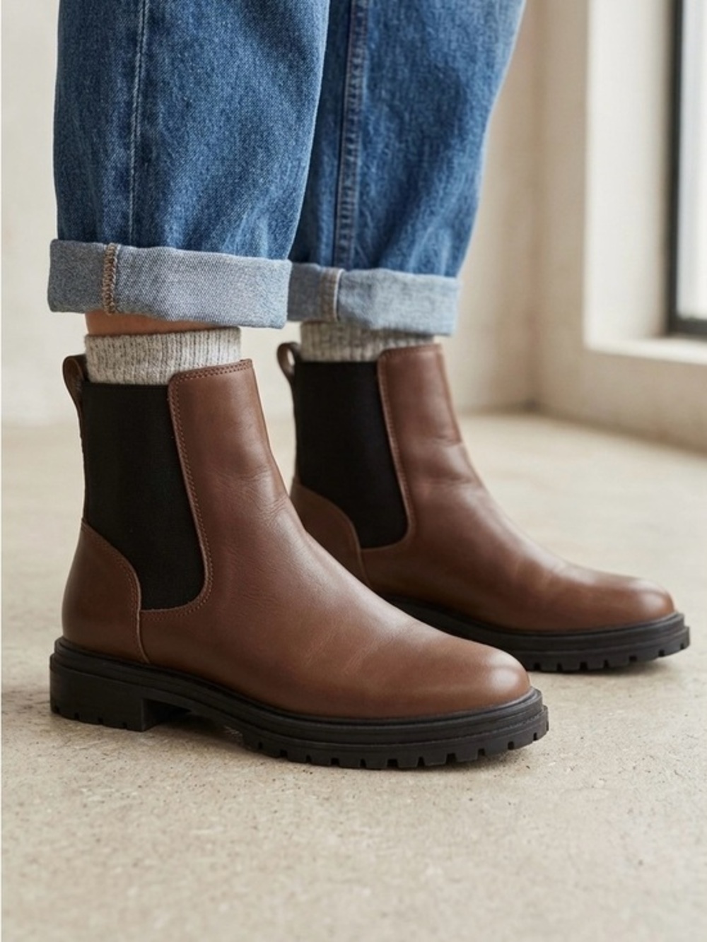 MADEWELL The Bradley Chelsea Lugsole Boot Brown Leather Size 8.5